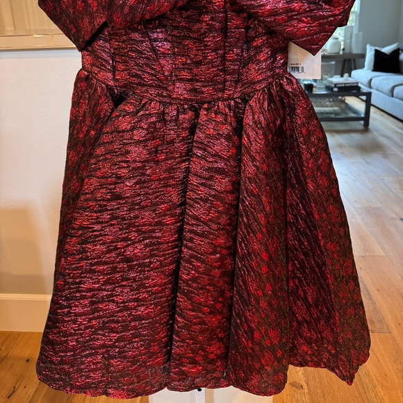 Mac Duggal Brocade Off-Shoulder Bow Mini Dress 8 RUBY - Picture 3 of 8